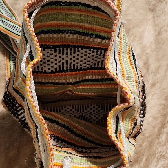 BAJ Tribal Aztec Woven  Small Bucket Bag Backpack - Picture 2 of 5
